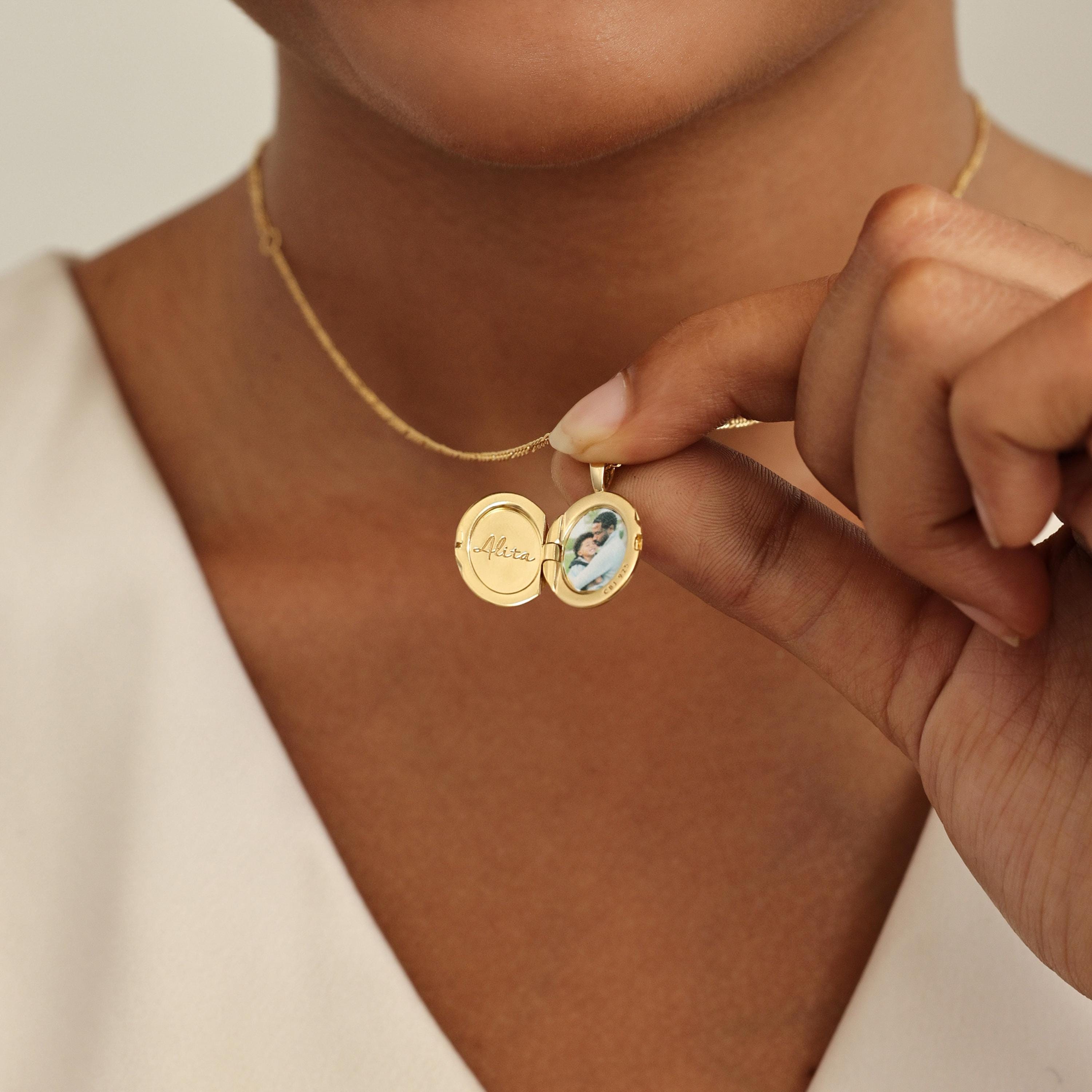 Handwriting Oval Locket Necklace