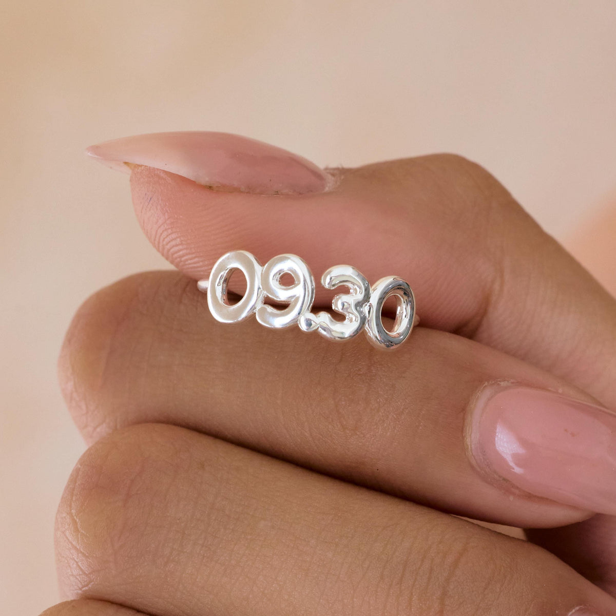 Anniversary Date Ring — photo 8