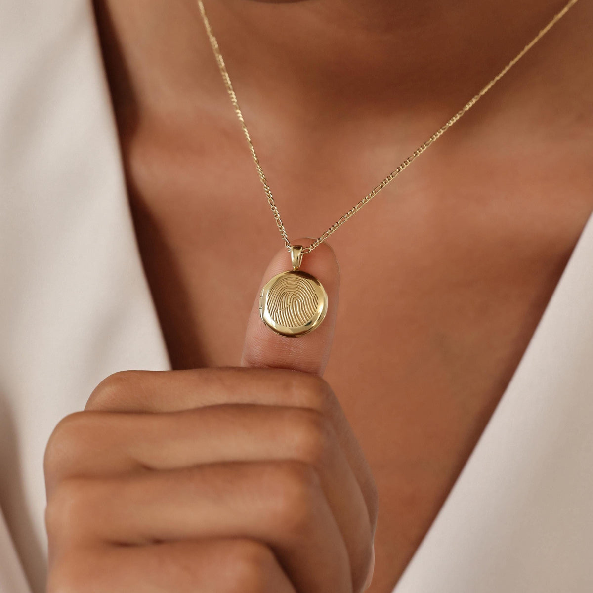 Fingerprint Circle Locket Necklace — photo 1