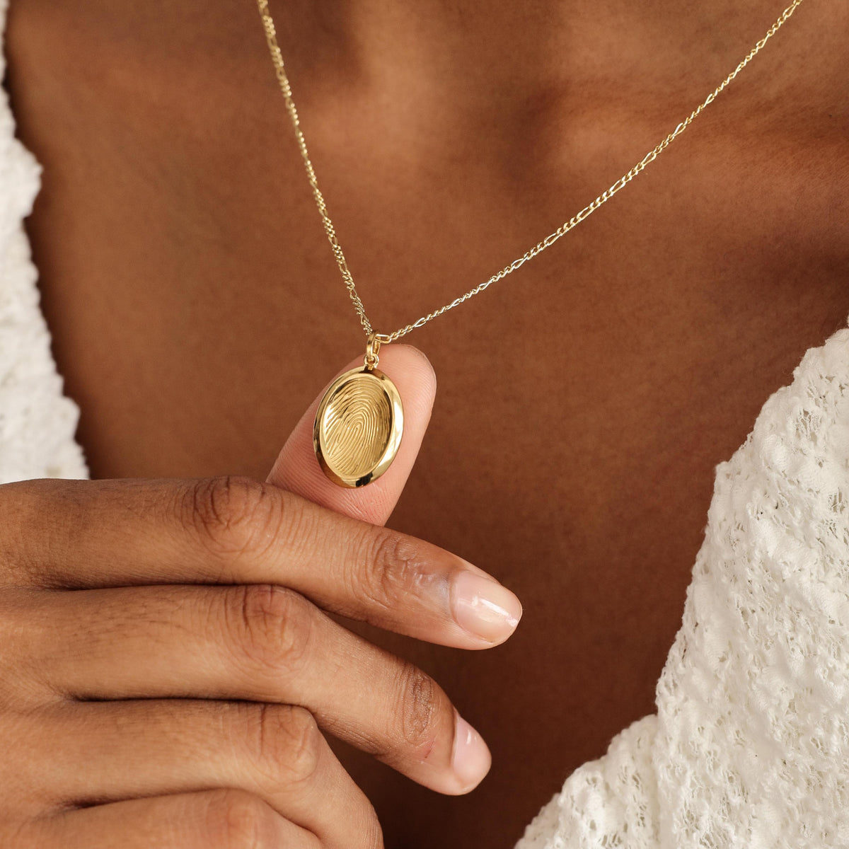 Handwriting Oval Necklace — photo 3