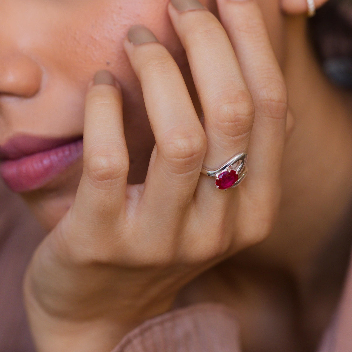 Oval Birthstone Ring — photo 8