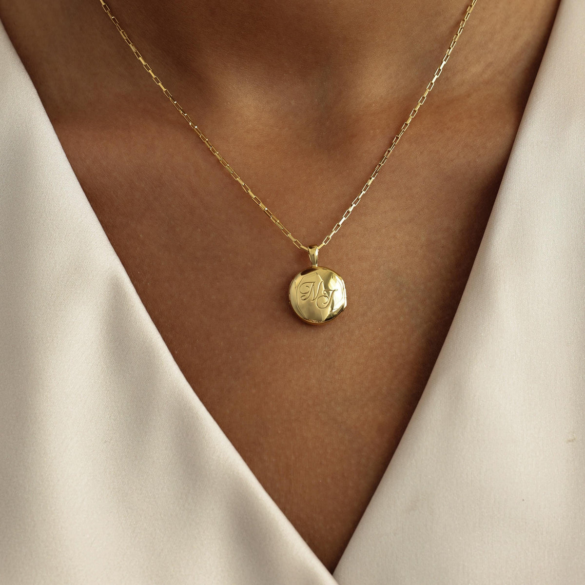 Monogram Circle Locket Necklace — photo 4