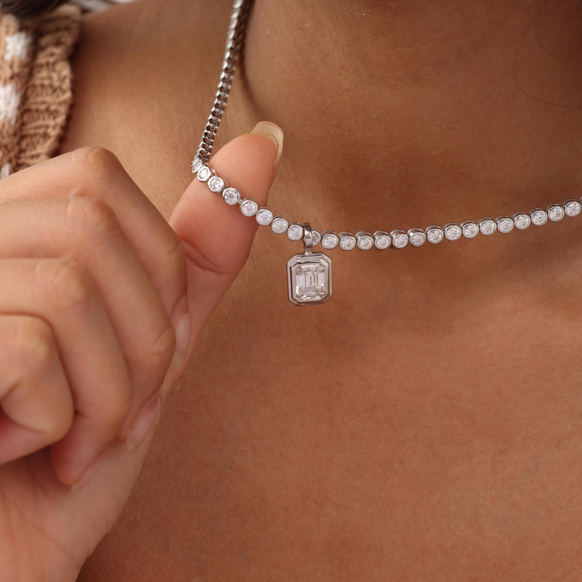 Tennis Necklace with Emerald Bezel Pendant — photo 15