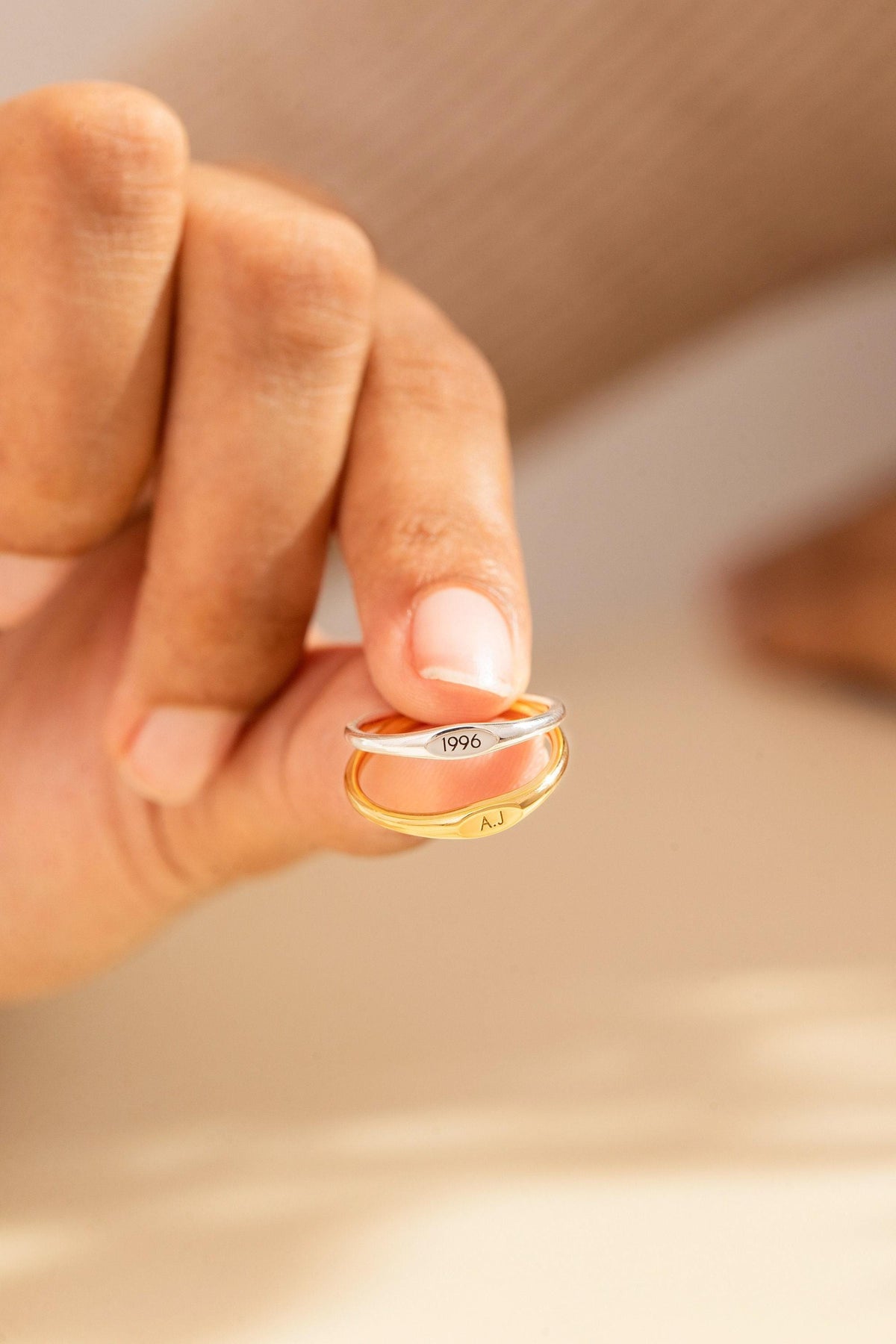 Mini Oval Name Ring — photo 1