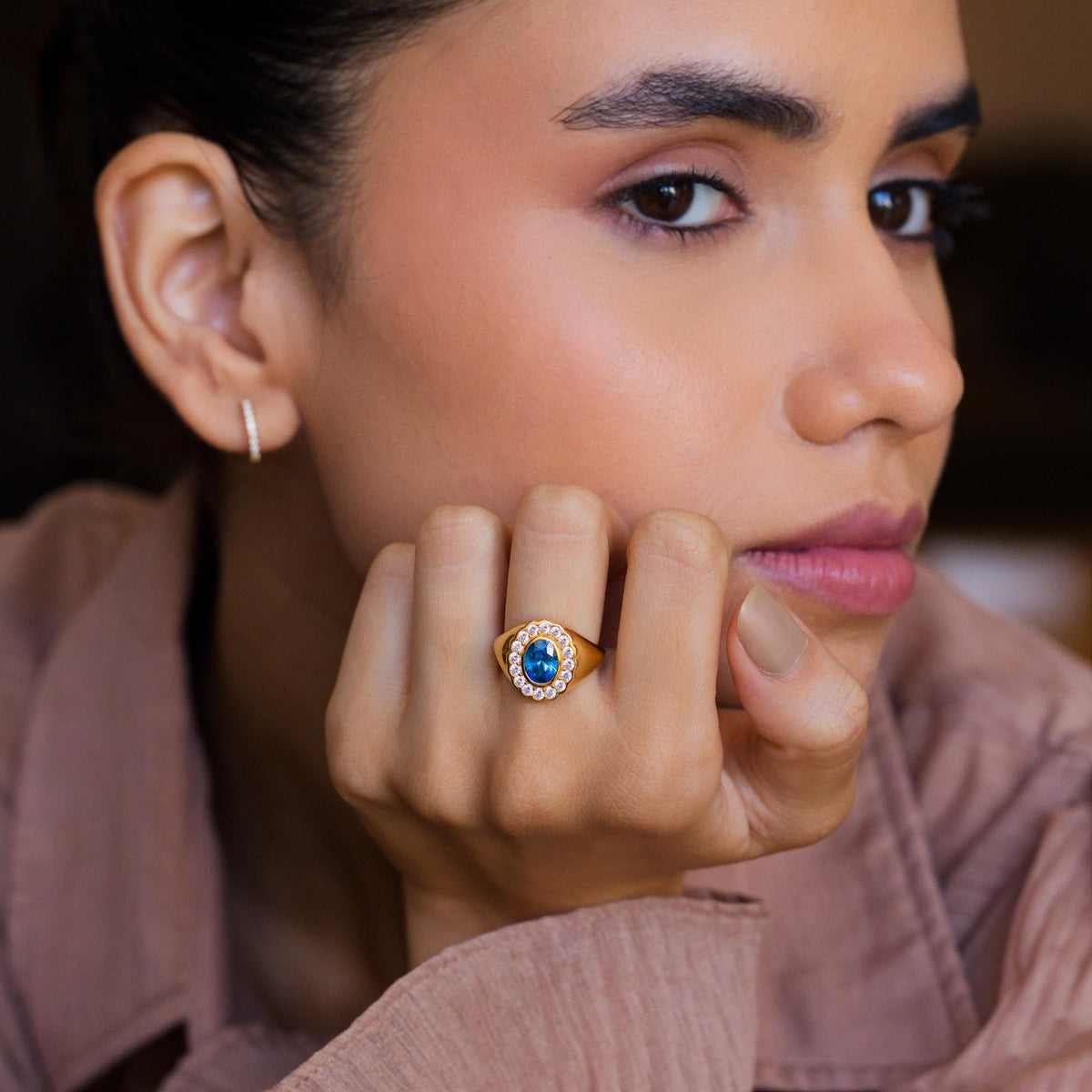 Halo Birthstone Signet Ring — photo 3