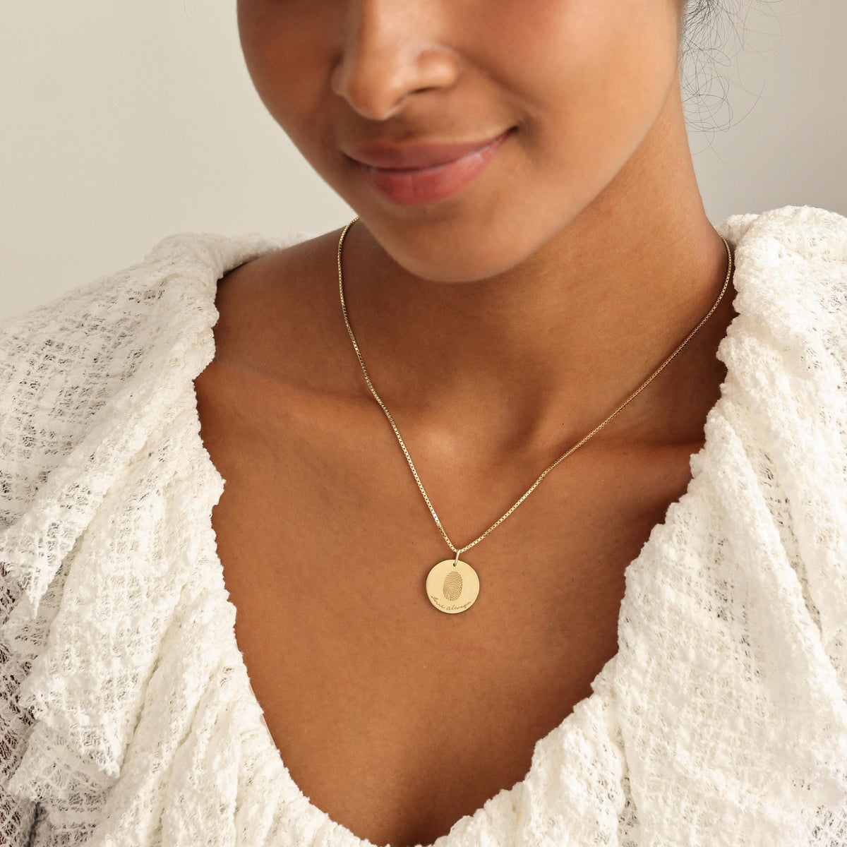 Handwriting Circle Necklace — photo 8