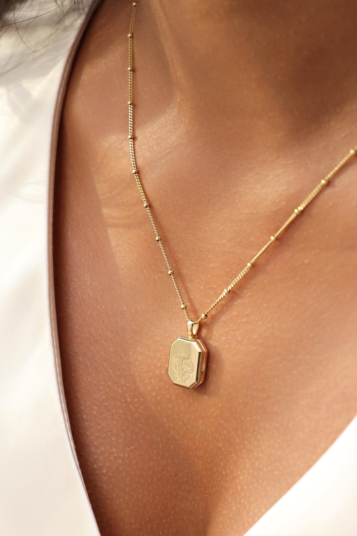 Multiple Birth Flower Hexagon Locket Necklace — photo 8