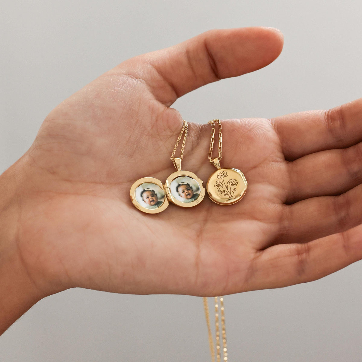 Multiple Birth Flower Circle Locket Necklace — photo 1