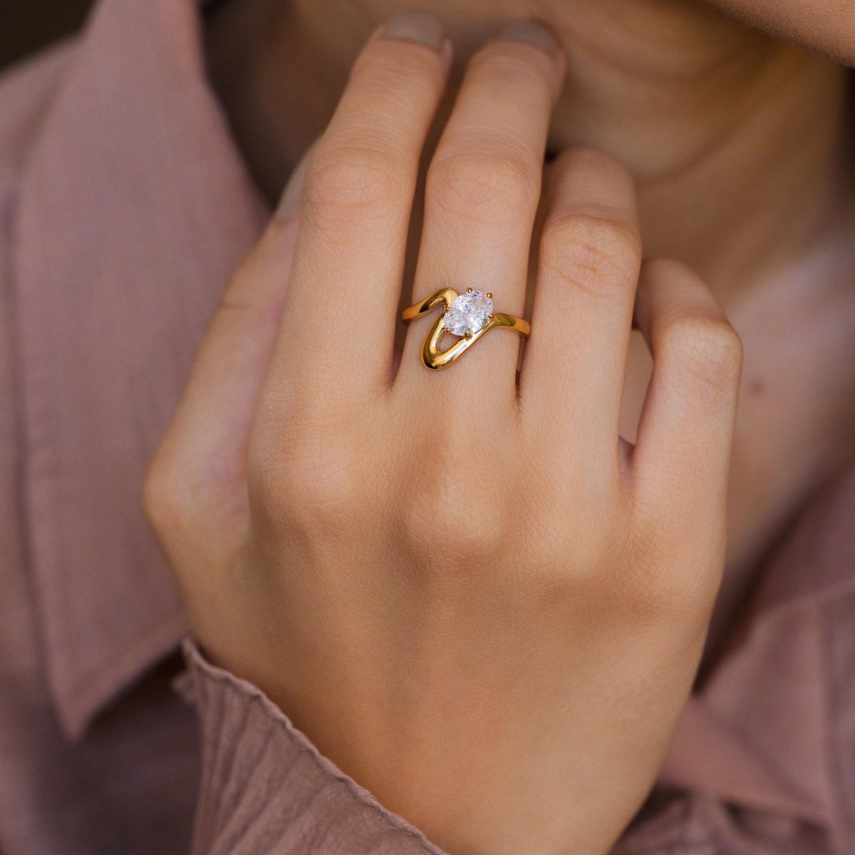 Oval Birthstone Ring — photo 1