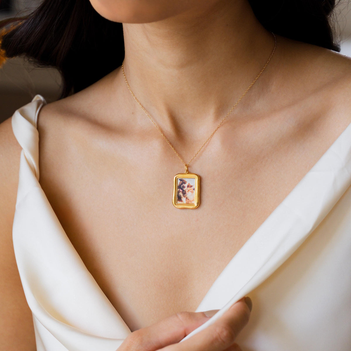 Organic Rectangle Photo Frame Necklace — photo 2