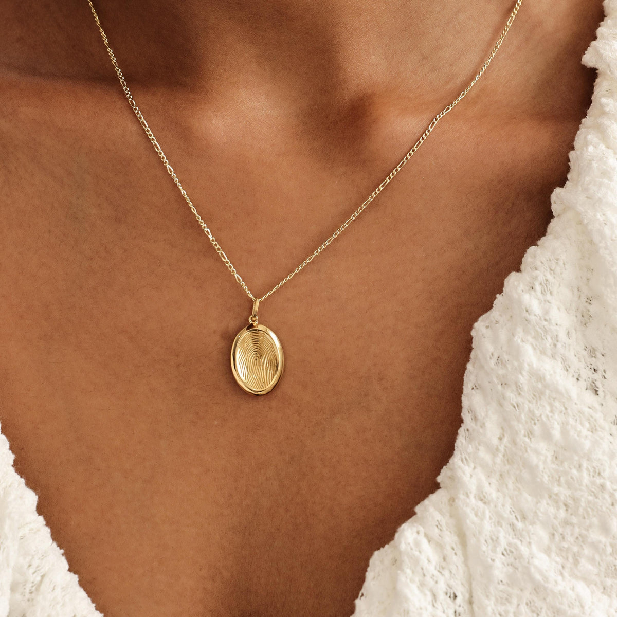 Handwriting Oval Necklace — photo 5