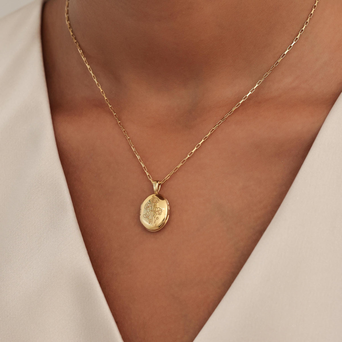 Multiple Birth Flower Oval Locket Necklace — photo 7