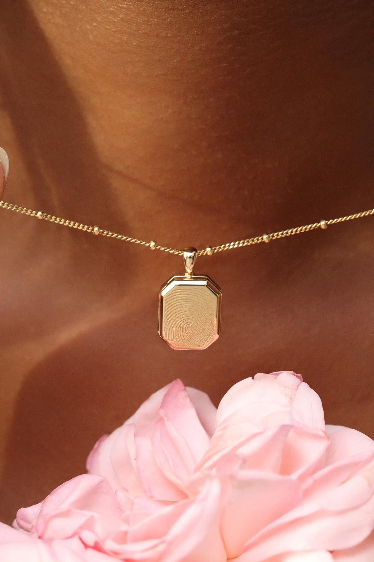 Fingerprint Hexagon Locket Necklace — photo 4