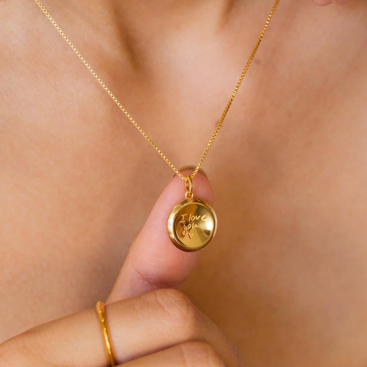 Circle Handwriting Pendant Necklace — photo 1